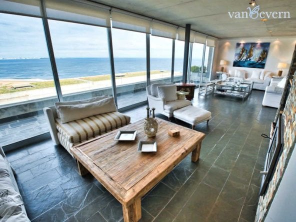 1 modern apartment with sea view in punta ballena