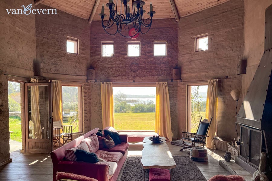 6-rural-estate-on-the-shore-of-laguna-del-sauce